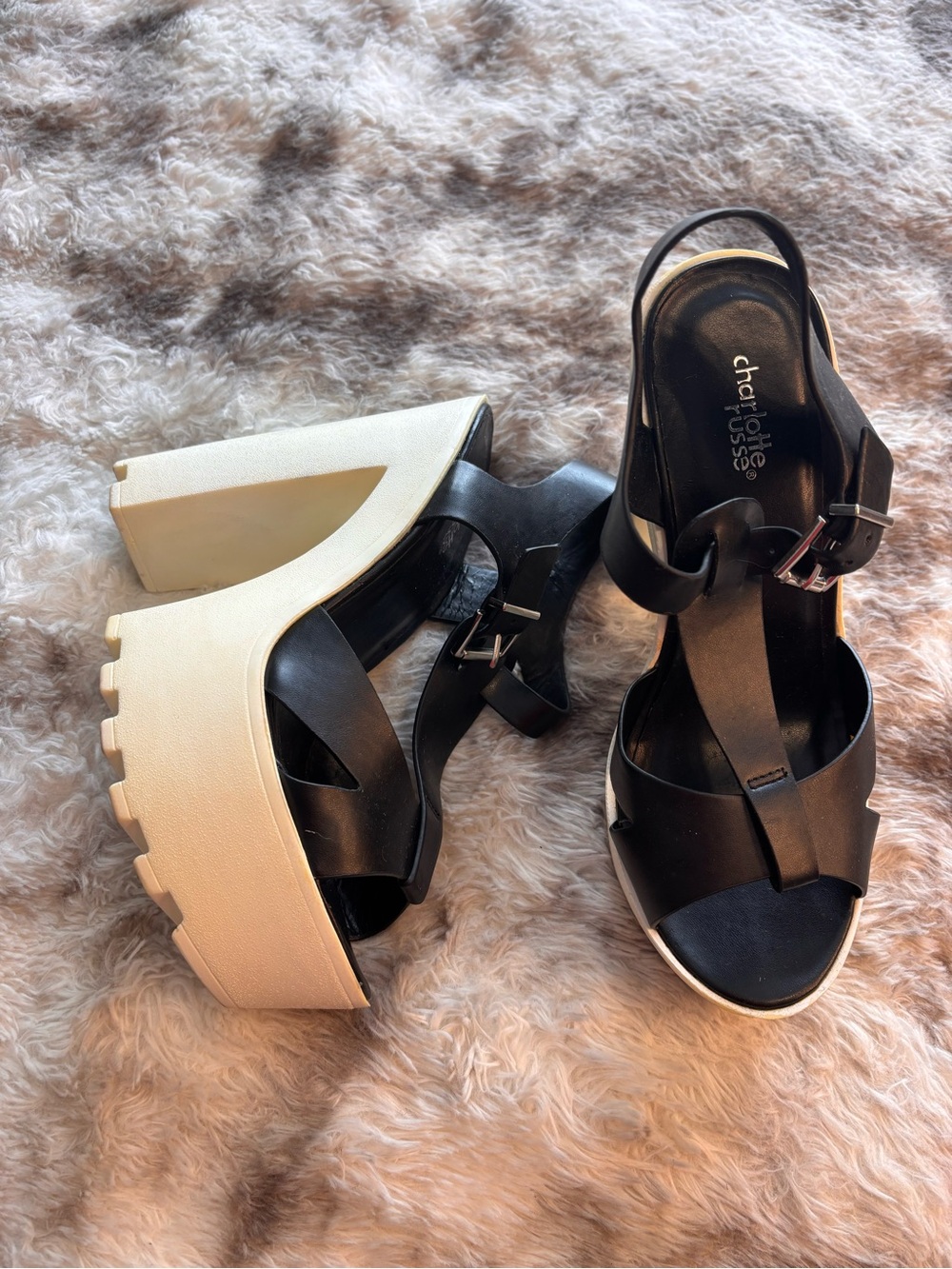 Vintage Y2K Charlotte Russe Black Platform Sandals with White Sole